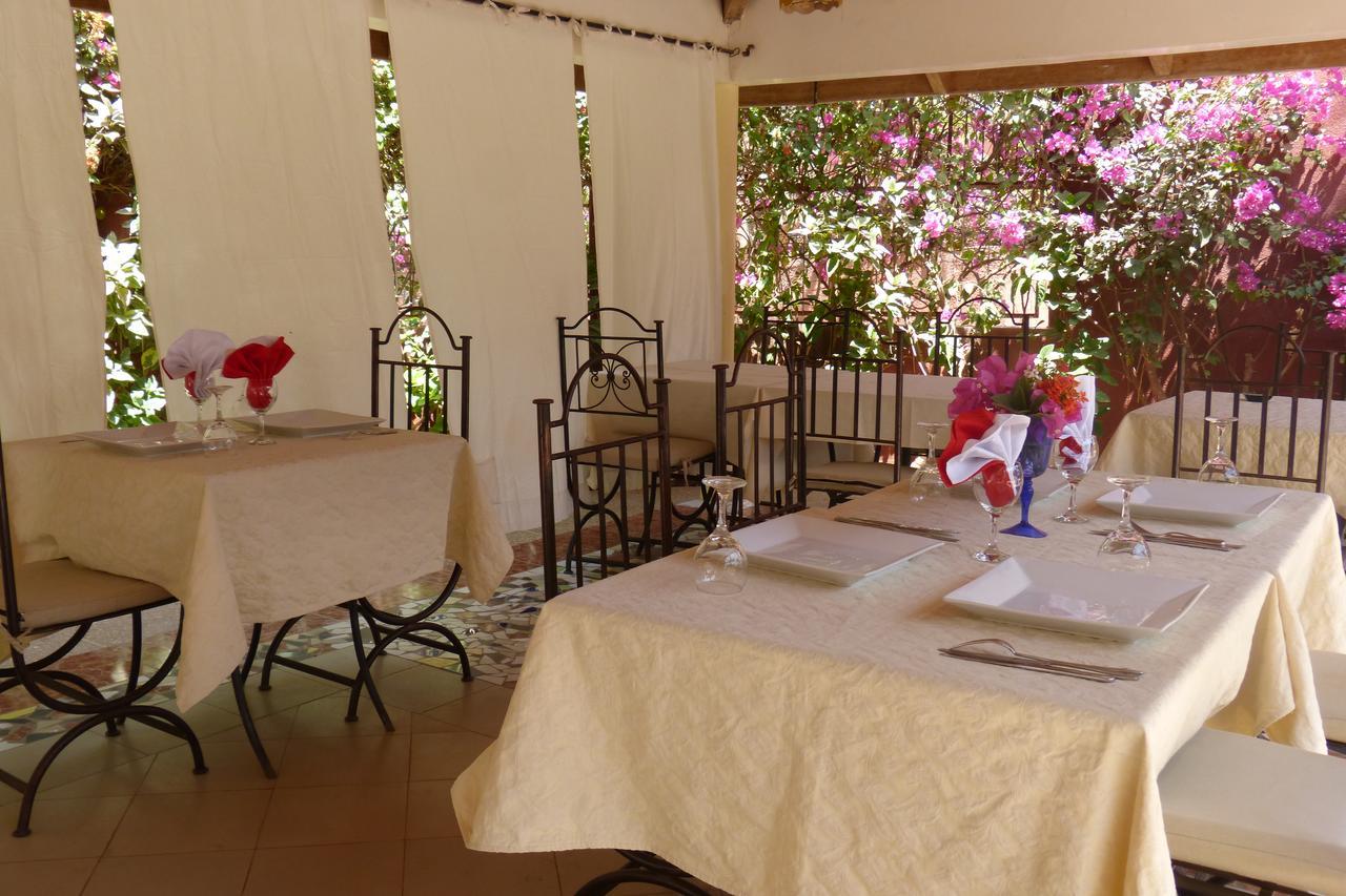Hotel Grazia Maria M'Bour Exterior photo